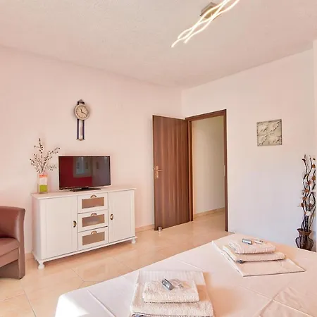 Apartment Pervan